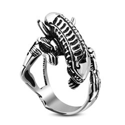 Large 3-Dimensional ALIENS Steel Ring Large 3-Dimensional ALIENS Steel Ring
